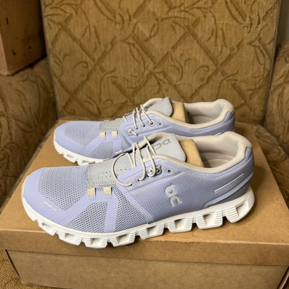 On Cloud 5 Nimbus Alloy 59.98371 Women's Running Shoes Size 10 EU 42 Purple EUC!